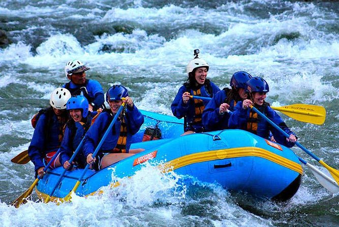 07 Day: Inca Jungle Adventure with Mountain Bike, Rafting, Zipline & Trek - Where you sleep and what meals you can count on