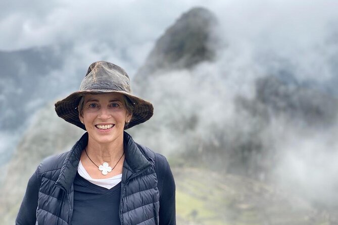 2-Day Machu Picchu Tour by train from Cusco ( All included ) - Train to Aguas Calientes: what the included schedule buys you