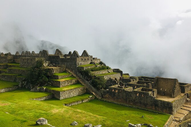 2-Day Sacred Valley & Machu Picchu by Train - Small Group Tour - Ollantaytambo Fortress and the Urubamba Train to Aguas Calientes