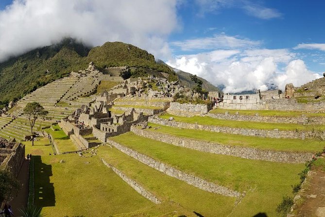 2-Day Sacred Valley & Machu Picchu Group Tour from Cusco - Who should book this Sacred Valley and Machu Picchu group tour