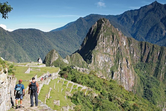 4 Day Classic Inca Trail to Machu Picchu by 360° Train - Day 4: entering Machu Picchu, Sun Gate views, then back to Cusco