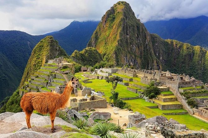 4-Day Excursion to MachuPicchu & Rainbow Mountain & City tour || All Included || - Day 4 Cusco Cathedral and your lighter finish