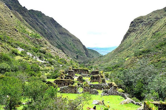 4-Day Lares Trek to Machu Picchu - Should you book this 4-Day Lares Trek to Machu Picchu?