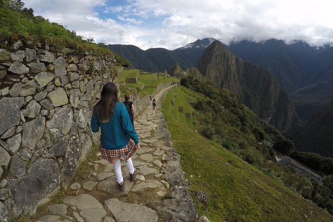4 Days Inca Trail To Machu Picchu - Day 4: Inti Punku to Machu Picchu guided time, then Aguas Calientes
