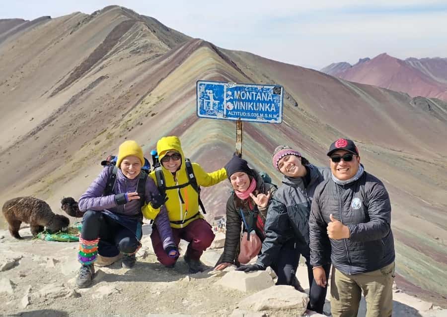 7 Colors Mountain Tour + Red Valley - Hiking Vinicunca’s 7 Colors: The 4 km Climb