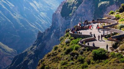 Arequipa: 1-Day Colca Canyon + Thermal Baths Tour - Breakfast in Chivay: simple start, helpful briefing