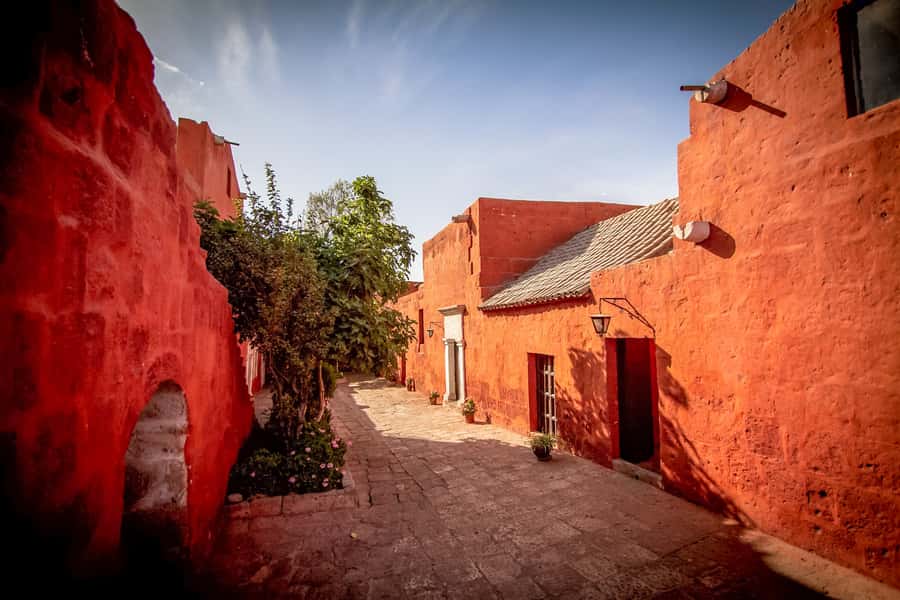 Arequipa: City Tour and Santa Catalina Monastery - Price and timing: is $70 worth it?