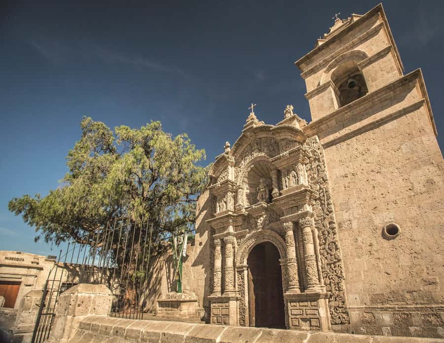 Arequipa: City Tour and Santa Catalina Monastery - Who should book this Arequipa tour (and who might not)