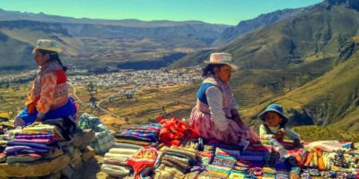 Arequipa : Colca Canyon 2-Day Adventure - Day 1 from Arequipa at 7:30 a.m. to Chivay: Vicuñas, bofedales, and 4,900 m views