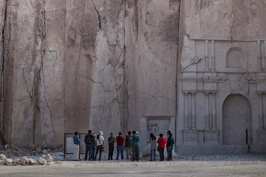 Arequipa: Half Day Sillar Route and Culebrillas Canyon + Yanahuara Viewpoint - Culebrillas ravine: a short canyon walk that actually moves