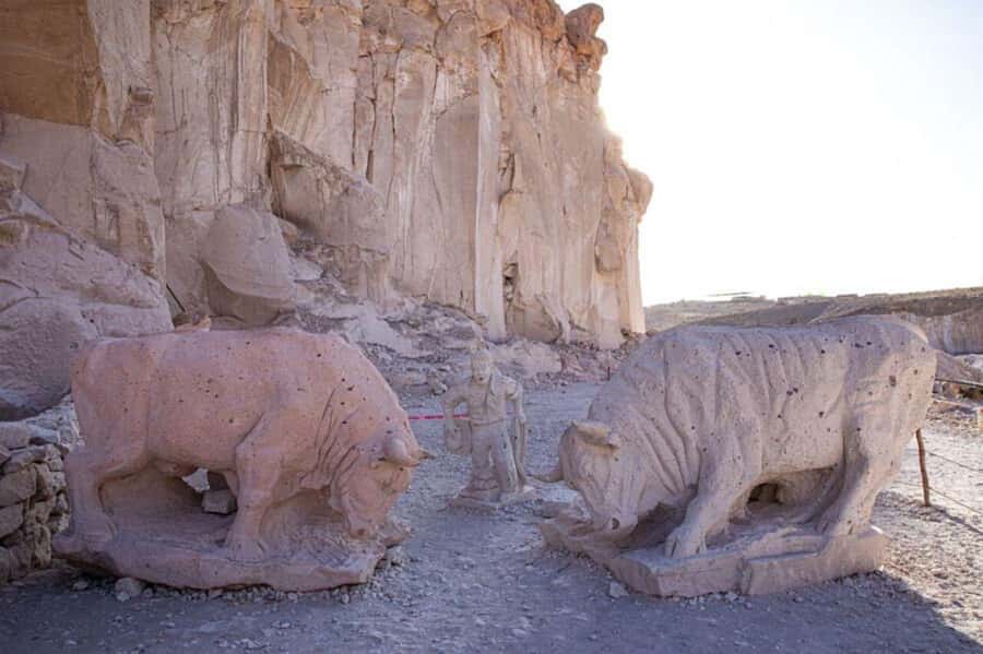 Arequipa: Half Day Sillar Route and Culebrillas Canyon + Yanahuara Viewpoint - What to bring (and what to skip)