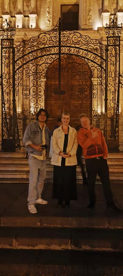 Arequipa: Pub Crawl with Skip-The-Line Access and Drinks - The three bars: welcome drinks, discounts, and a guided party flow