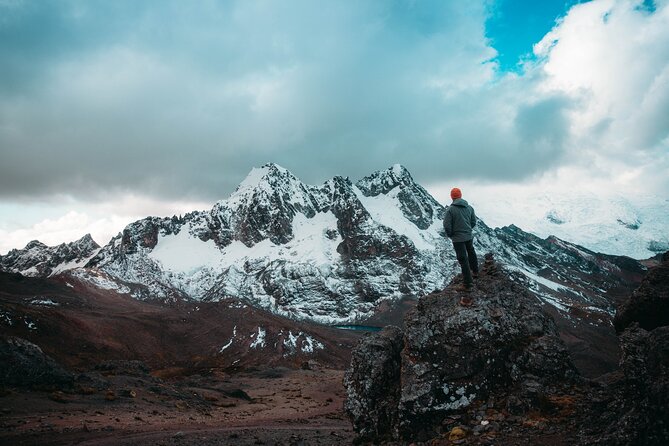 Ausangate and Rainbow Mountain Trek – 3 Days / 2 Nights - The guides and camp crew: safety, pace, and real comfort