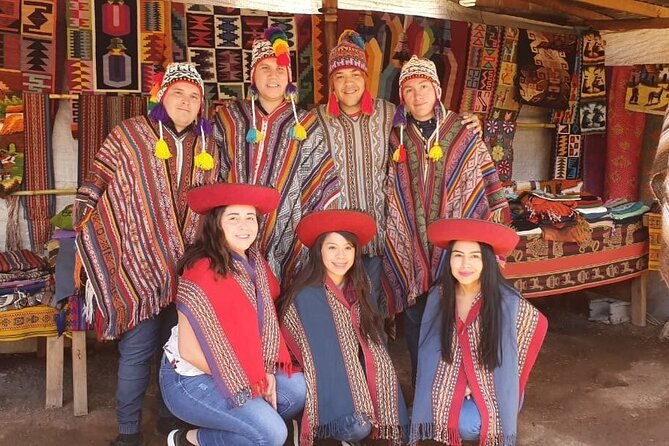 "Aventura Inca: 4 Días en la Ciudad Perdida" - Machu Picchu day: CONSETTUR bus, reserved tickets, and a 2.5-hour guide