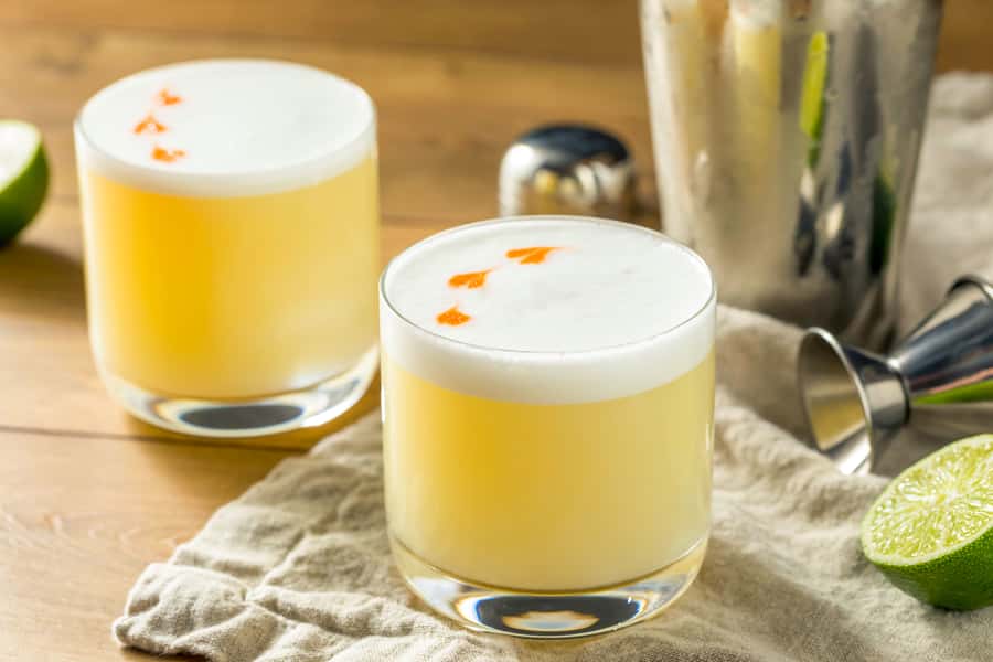 Best of Cusco: Night Tour, Pisco Sour Lessons, and Dinner - Historic Center at Night: Cathedral Area and the Streets You’ll Remember
