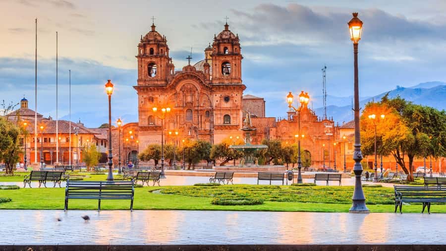 Best of Cusco: Private Walking Tour with a Local - Narrow cobblestone streets and the Inca-to-colonial mix: how the city tells its story
