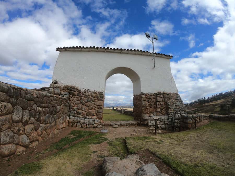 Classic Sacred Valley full day - Taray Viewpoint Stop: A Quick Panoramic Read of the Sacred Valley