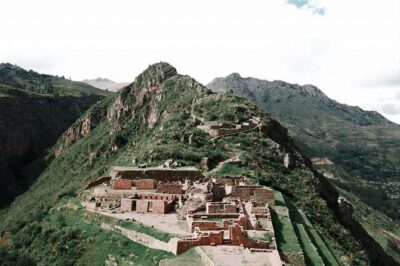 Complete Sacred Valley Tour (Full Day) - Chinchero’s adobe streets, wool-dye demo, and the Inca–colonial mix