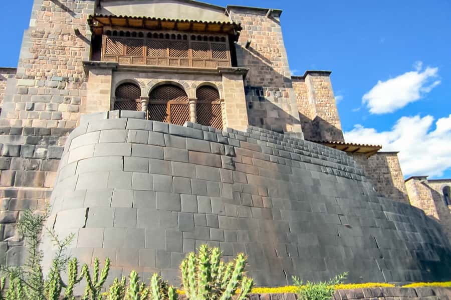 Cusco: City and Nearby Ruins 5-Hour Guided Tour - Qenqo: The Zigzag Site With Hidden Passages