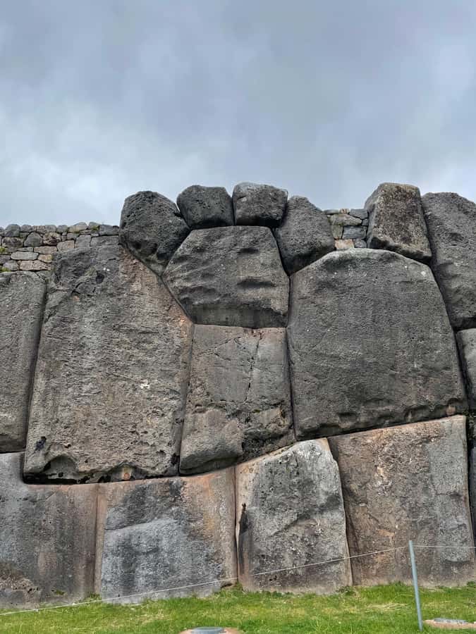 Cusco : City Tour of 4 Ruins and Sun Temple - Sacsayhuamán: fortress walls built to intimidate and watch