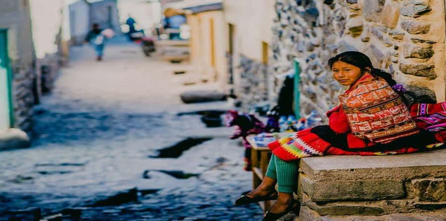 Cusco: Full-Day Tour of The Sacred Valley With Lunch - Ollantaytambo Fortress Town: Where Stone Meets Street