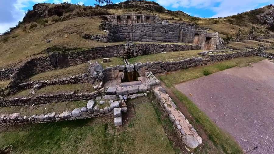 Cusco : Half-Day Explore Inca Ruins qoricancha sacsayhuaman - Riding Over to Sacsaywaman: The View Factor