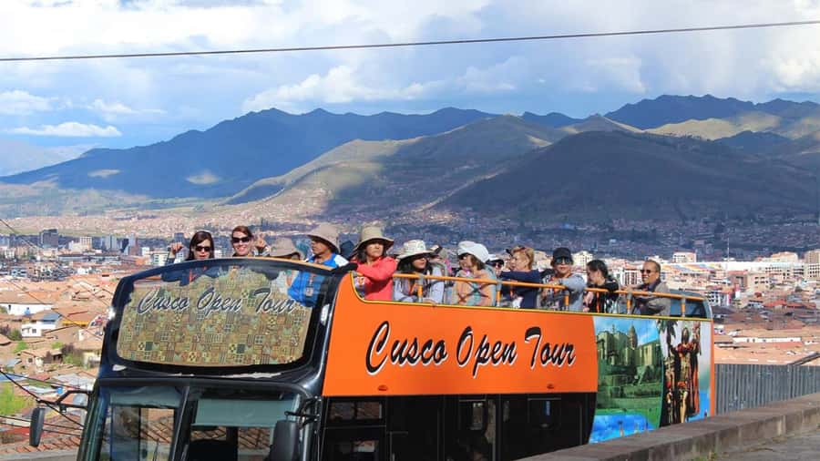 Cusco in 3 days: city tour, Rainbow Mountain and Machupicchu - What to bring so your trip feels easier