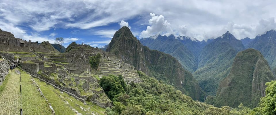 Cusco: Machu Picchu Day Trip with Train + Entrance ticket - The return to Cusco: staying on time without losing your head