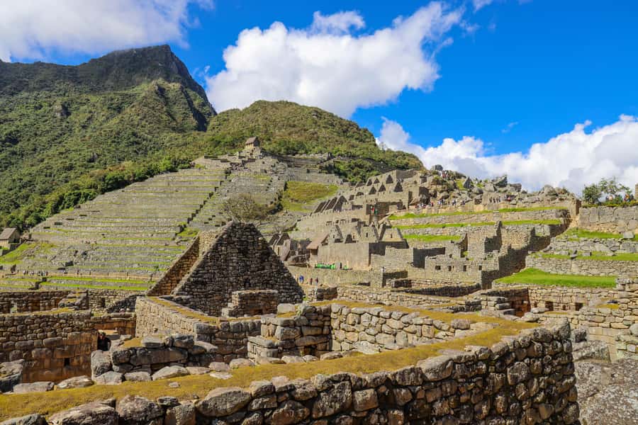 Cusco: One Day Tour to Machu Picchu with Train Transfers - Bus Up to Machu Picchu: Short Ride, Big Change