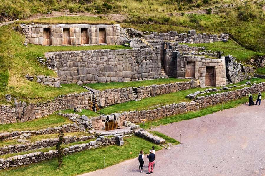 Cusco: Pisac, Sacsayhuaman, Q'enqo, and Tambomachay Tour - Puka-Pukará viewpoint: an ancient tambo along Inca roads