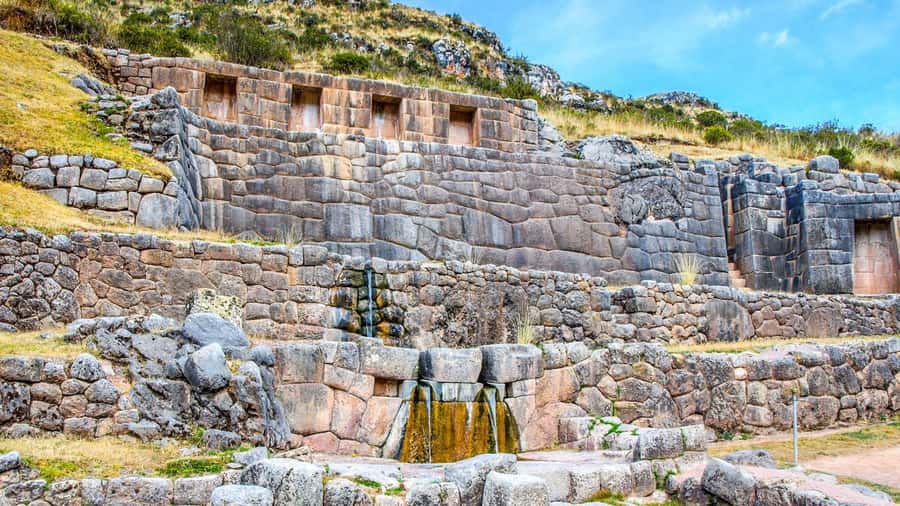 Cusco: Pisac, Sacsayhuaman, Q'enqo, and Tambomachay Tour - What the guide adds: Juan Carlos and Jessica as examples