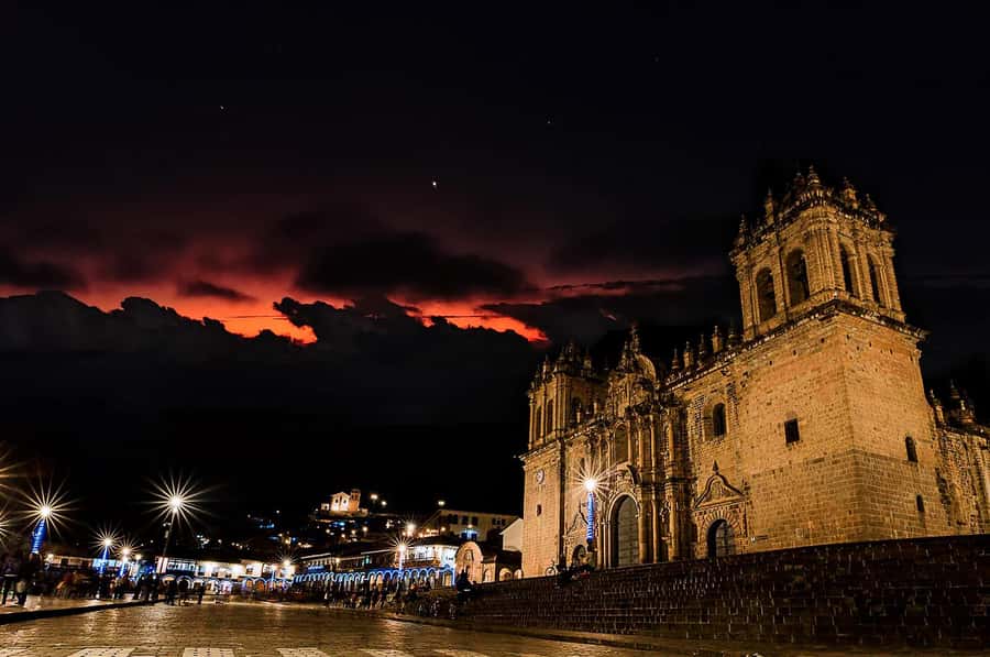 Cusco: Planetarium and Night Tour with Dinner and Pisco Sour - A 6-hour Cusco evening: pisco, market, and the southern sky