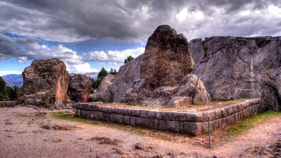 Cusco: Private City Tour and Saksaywaman Visit with Transfer - Meeting your guide, and planning for the altitude reality