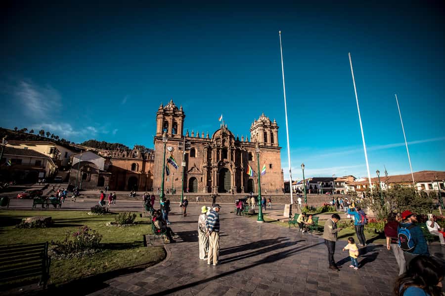 Cusco: Private City Tour and Trip to Archeological Sites - Coricancha to Cathedral: Understanding the Inca-to-Colonial Shift