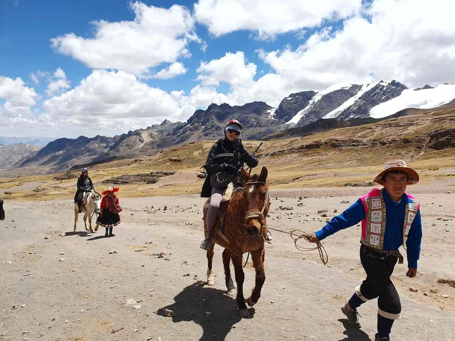 Cusco: Rainbow Mountain Horseback Riding Tour + lunch - The Very Early Start From Cusco (4:00–5:00 am)