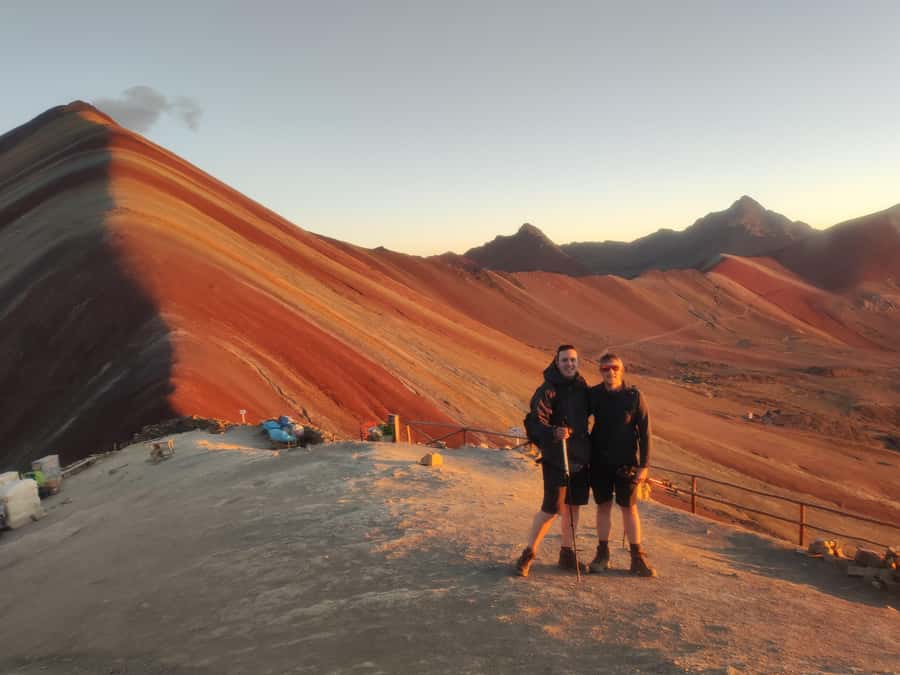 Cusco: Rainbow Mountain Tour at Sunset Without the Crowds - Hiking the Altitude: From 4600m to 5010m (and Why Your Pace Matters)