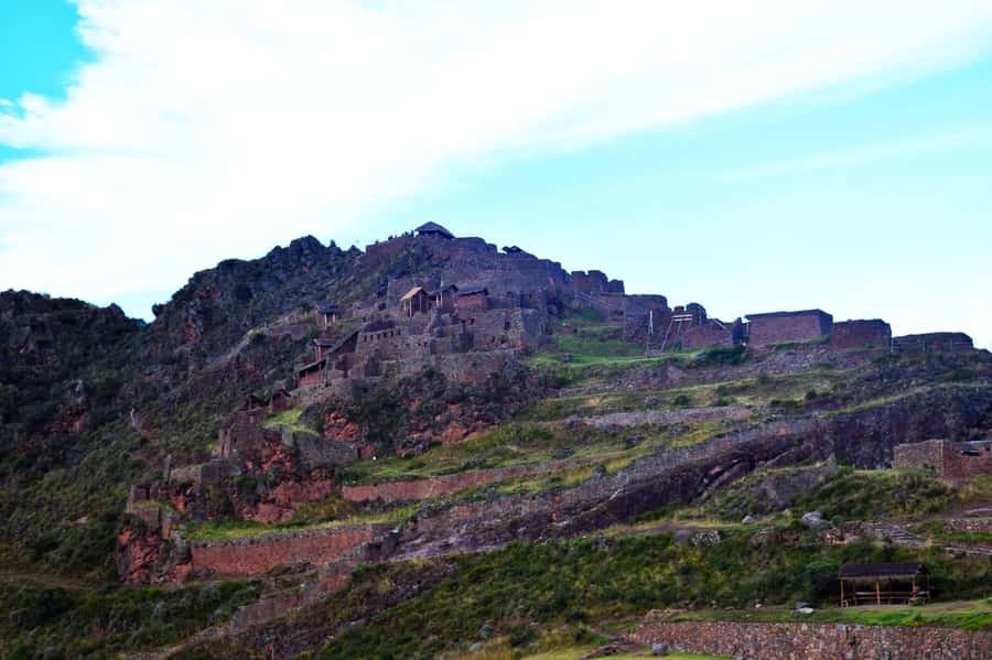 Cusco: Sacred Valley of the Incas Tour - Pisac: market morning energy, artisan detail, and guided context