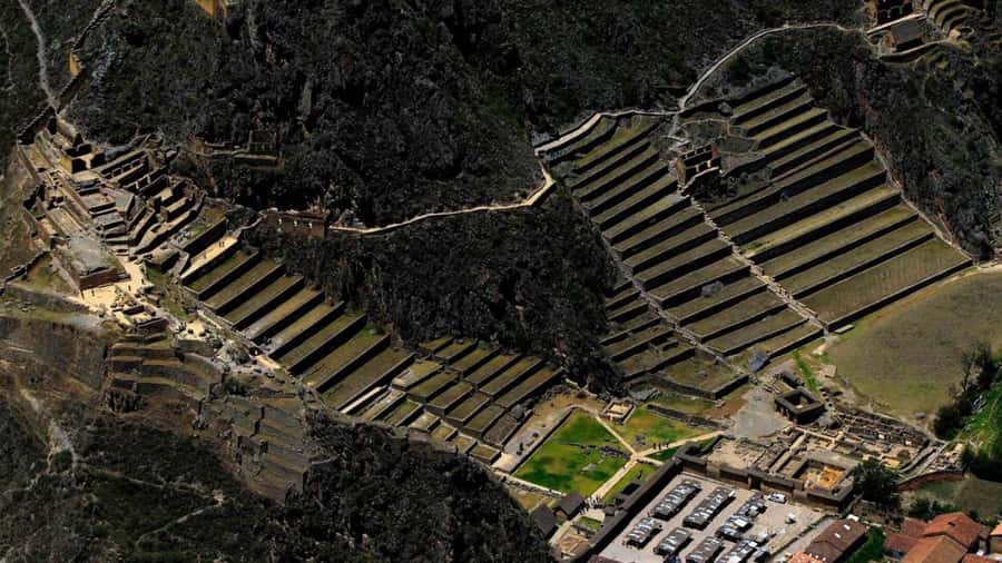 Cusco | Visit Maras, Moray, Chinchero, Pisac | Valle Vip - Ollantaytambo ruins: a town with its own rhythm