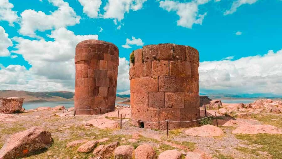 Discover the Celestial Wonder of Sillustani: Towers of Time - Sillustani Towers: The 12-Meter Chullpas of the Kolla