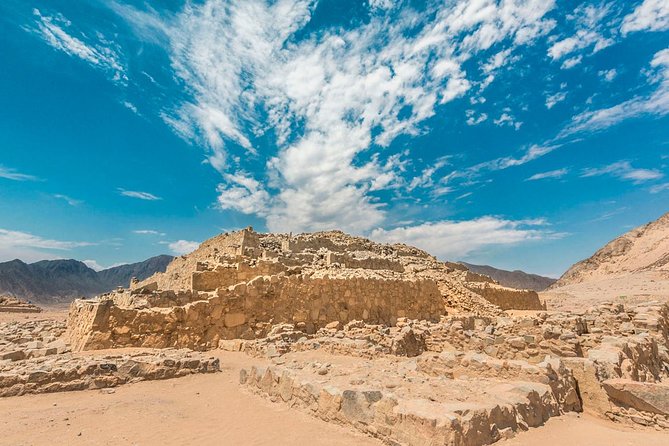 Discovering Caral, The Oldest Civilization In America - Huacho lunch stop: timing, language comfort, and what you should confirm