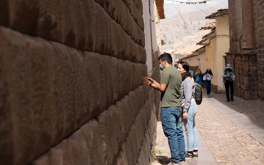 ECONOMIC PRIVATE TOUR IN THE CITY OF CUSCO - HALF DAY - Price and value: what you’re paying for (and what to budget for)