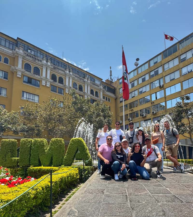 Enjoy Lima Walking Historic Center, Plaza San Martin and Plaza de Armas - Plaza San Martín sets the tone for the whole Historic Center