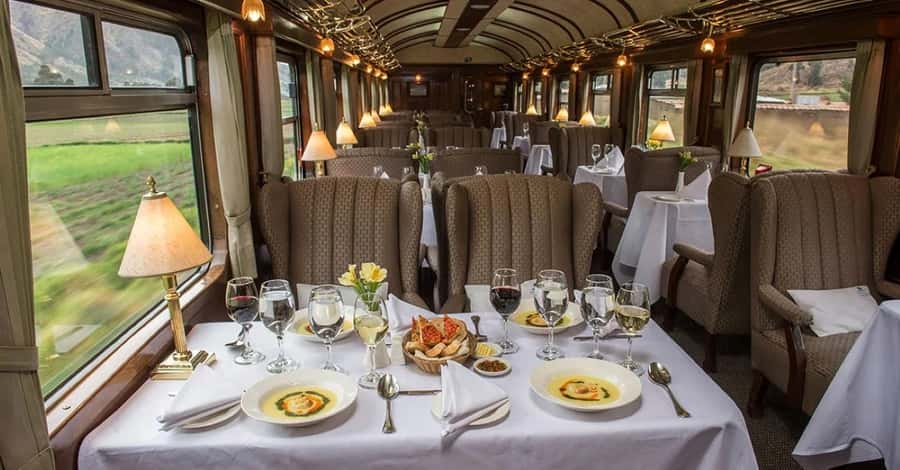 Excursion Cusco - Puno - Titicaca Observatory Train - Why the Cusco–Puno Titicaca train feels different from a normal transfer