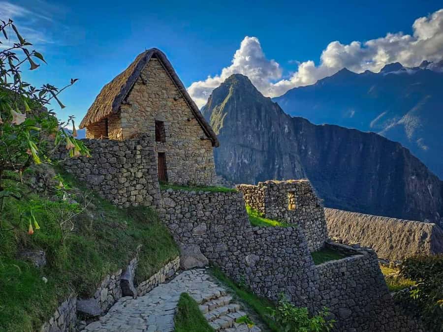 Excursion from Cusco to Machu Picchu + Entrance Tickets Incl - The 14-hour Machu Picchu day: what the schedule really feels like
