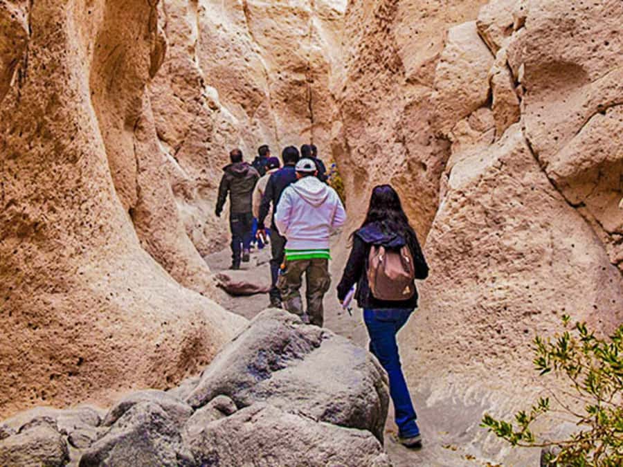 Excursion + Sillar and Culebrillas Route in Arequipa - Volcano views and the first cultural pause