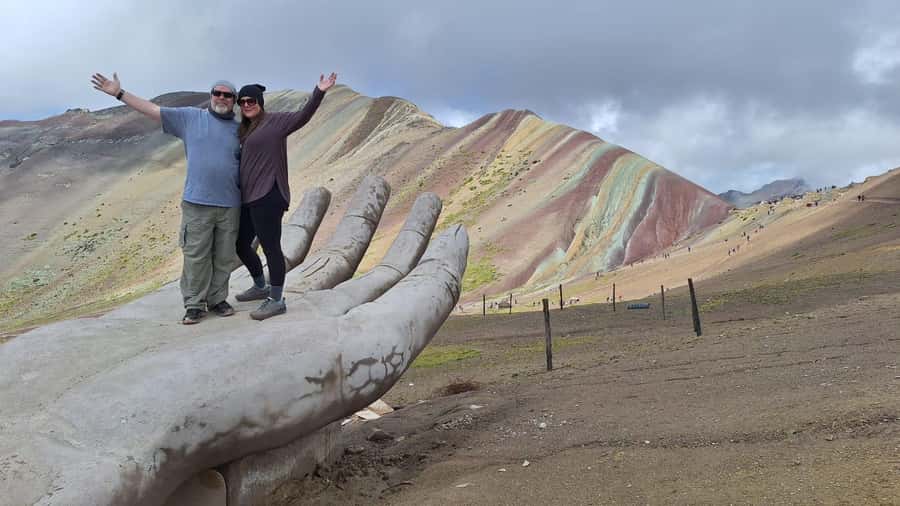 excursion to colorful mountain & red valley viewpoint cusco - Should you book Viajes Speedy for Rainbow Mountain + Red Valley?