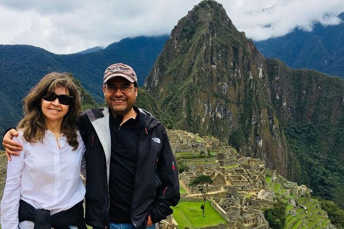 Excursion to Machu Picchu in 1 day from Cusco with Vogager Train Inca Rail - Riding Inca Rail Vogager to Aguas Calientes (and Why It Helps)