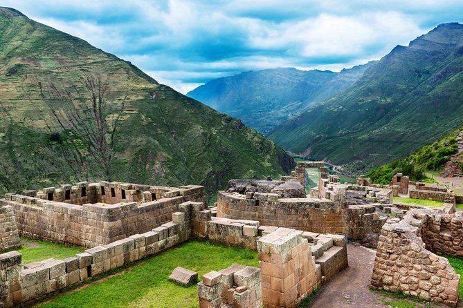 Excursion to Sacred Valley of the Incas tour - Private service. - Ollantaytambo Archaeological Park: Ending with a Strong Cultural Hit