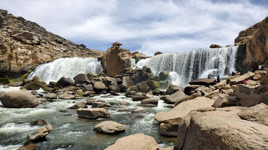 From Arequipa: Pillones Waterfall and Stone Forest Day Trip - A long, scenic loop from Arequipa to Pillones