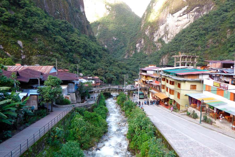 From Cusco: 2-day excursion to Machu Picchu + With Tickets - Cusco to Ollantaytambo: the Train Ride That Sets the Tone